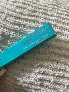thrive causemetics Lip Tattoo Liner in Teal Packaging